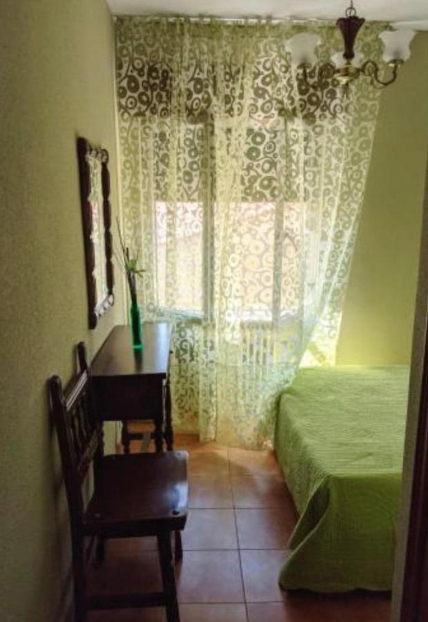 Hostal Casa Chore Hinojosa de Duero Екстериор снимка
