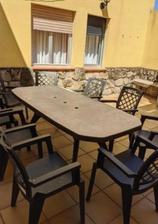 Hostal Casa Chore Hinojosa de Duero Екстериор снимка