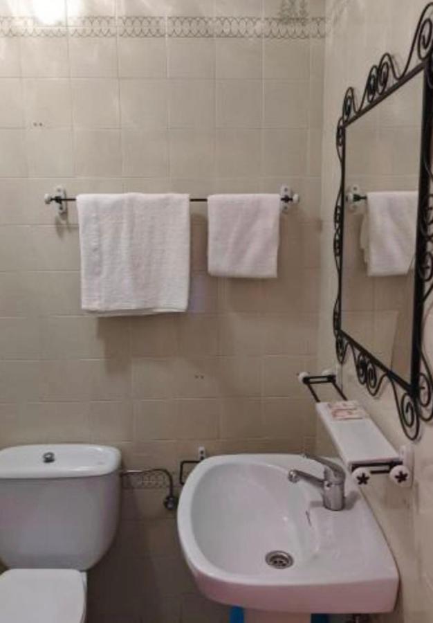 Hostal Casa Chore Hinojosa de Duero Екстериор снимка